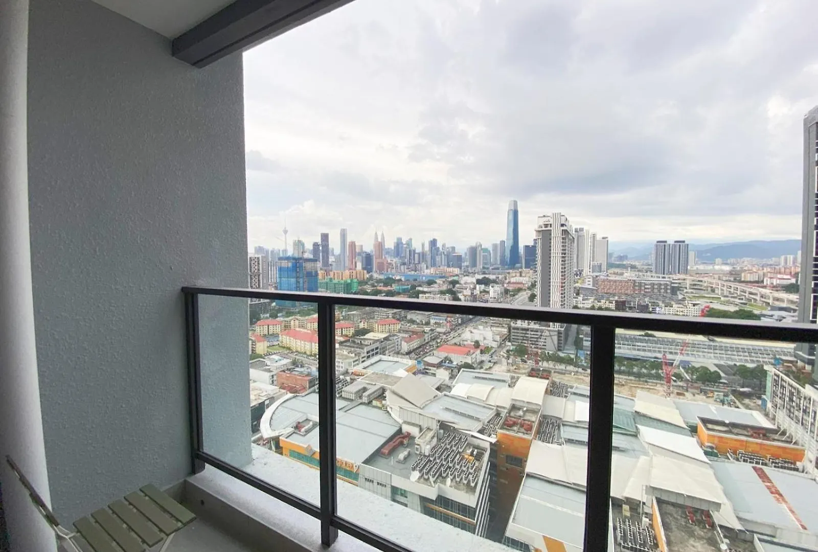 Trion Kl By Jrlodge Homestay Kuala Lumpur 0*,  Malásia